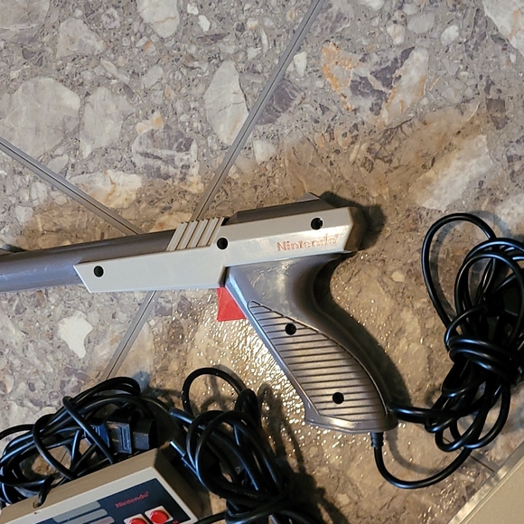 1985 Nintendo Entertainment System Set As is - Picture 7 of 8